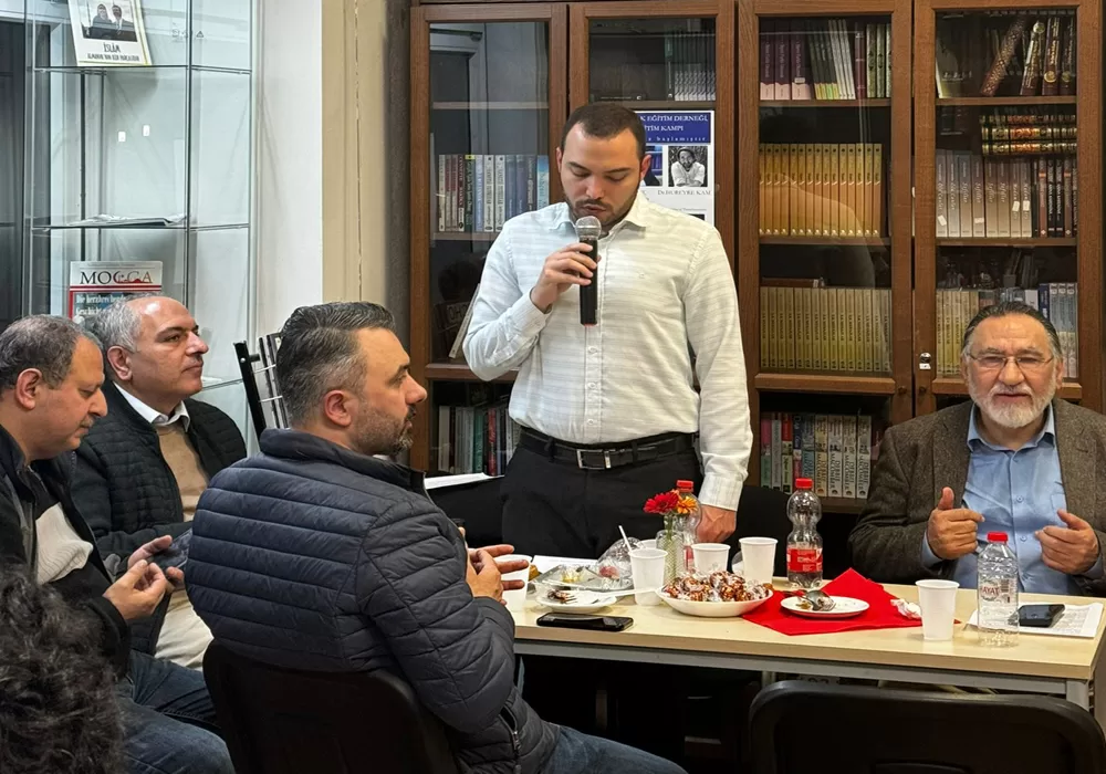 “Müslümanlar ile Hristiyanlar birlikte yaşamayı öğrenmelidirler”