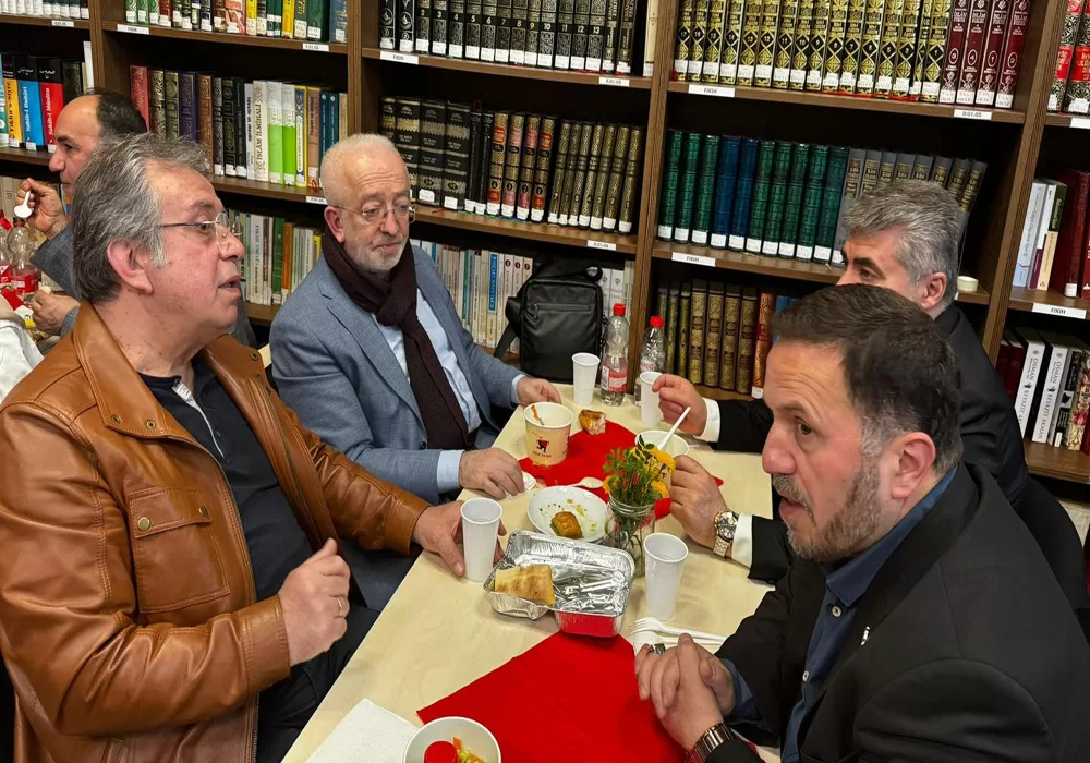 “Müslümanlar ile Hristiyanlar birlikte yaşamayı öğrenmelidirler”