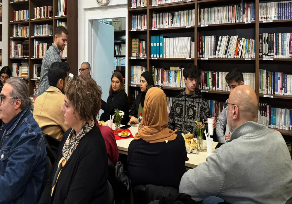 “Müslümanlar ile Hristiyanlar birlikte yaşamayı öğrenmelidirler”
