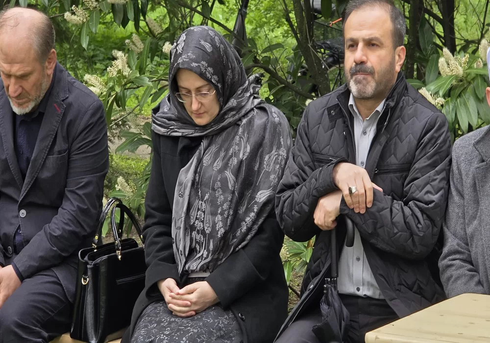 Arife günü Nürnberg’de güney kabristanı doldu taştı
