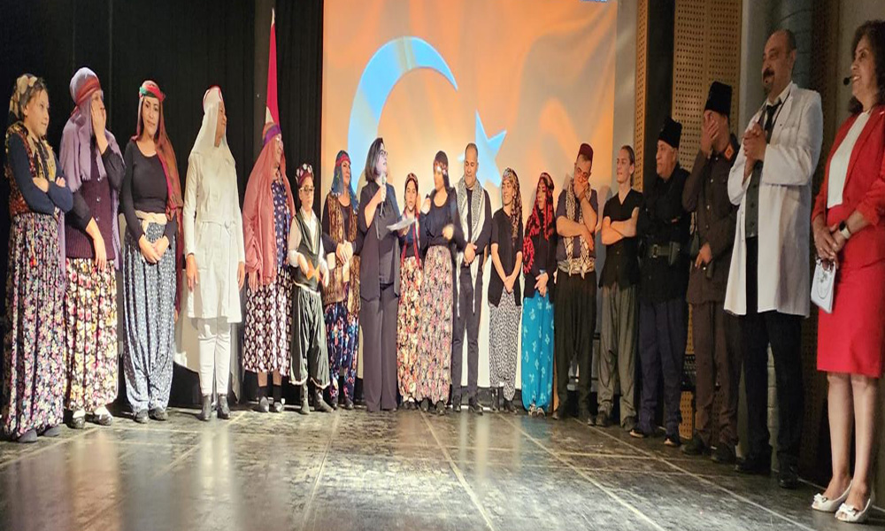 ‘Kefen Bayraklı Şehir’ seyirciyle buluştu