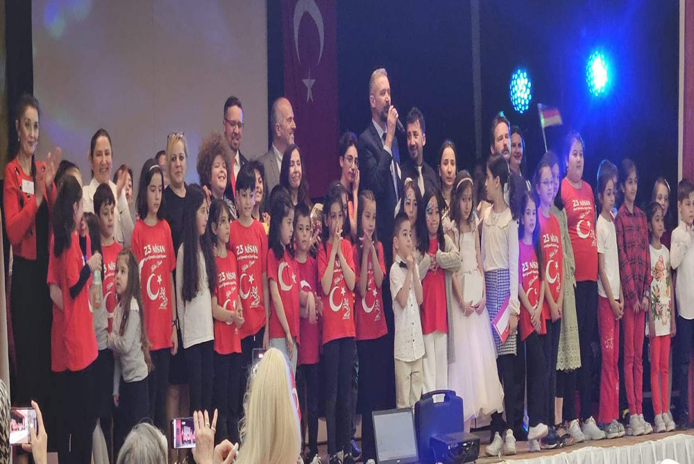 23 Nisan kutlamalarının geliri kimsesiz çocuklara!