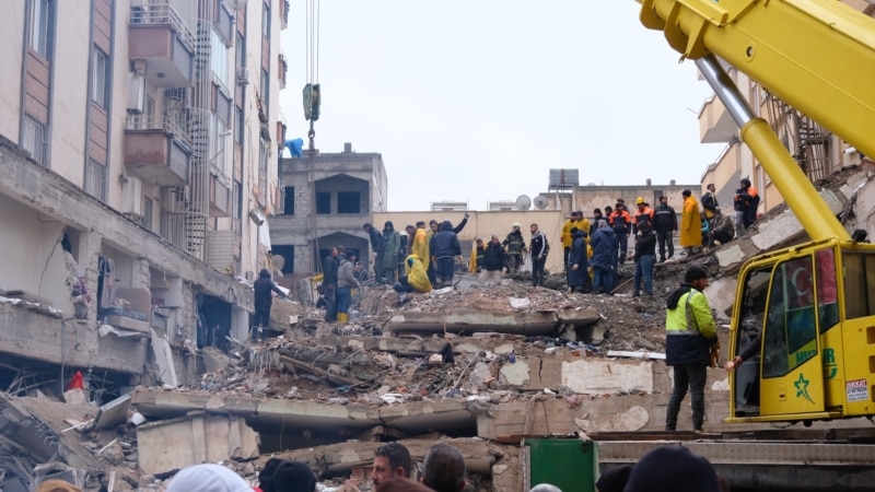 51 kişinin öldüğü Furkan Apartmanı davasındaki tahliye kararına aileler tepkili