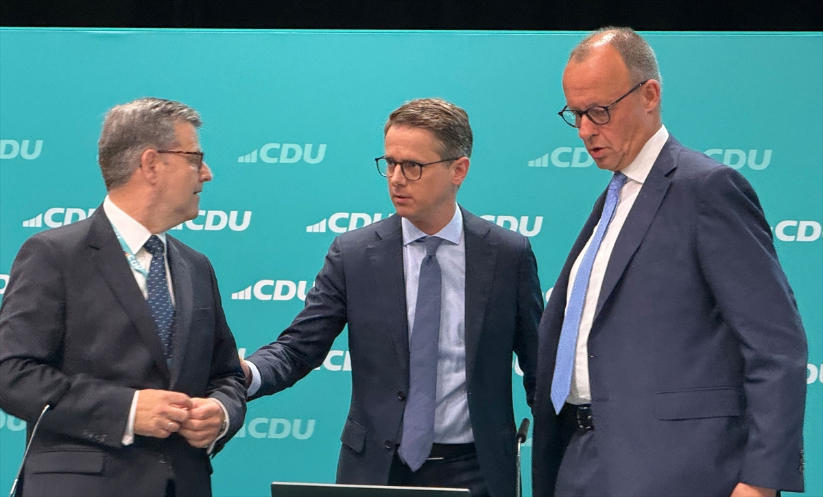 Friedrich Merz yeniden CDU Genel Başkanı seçildi