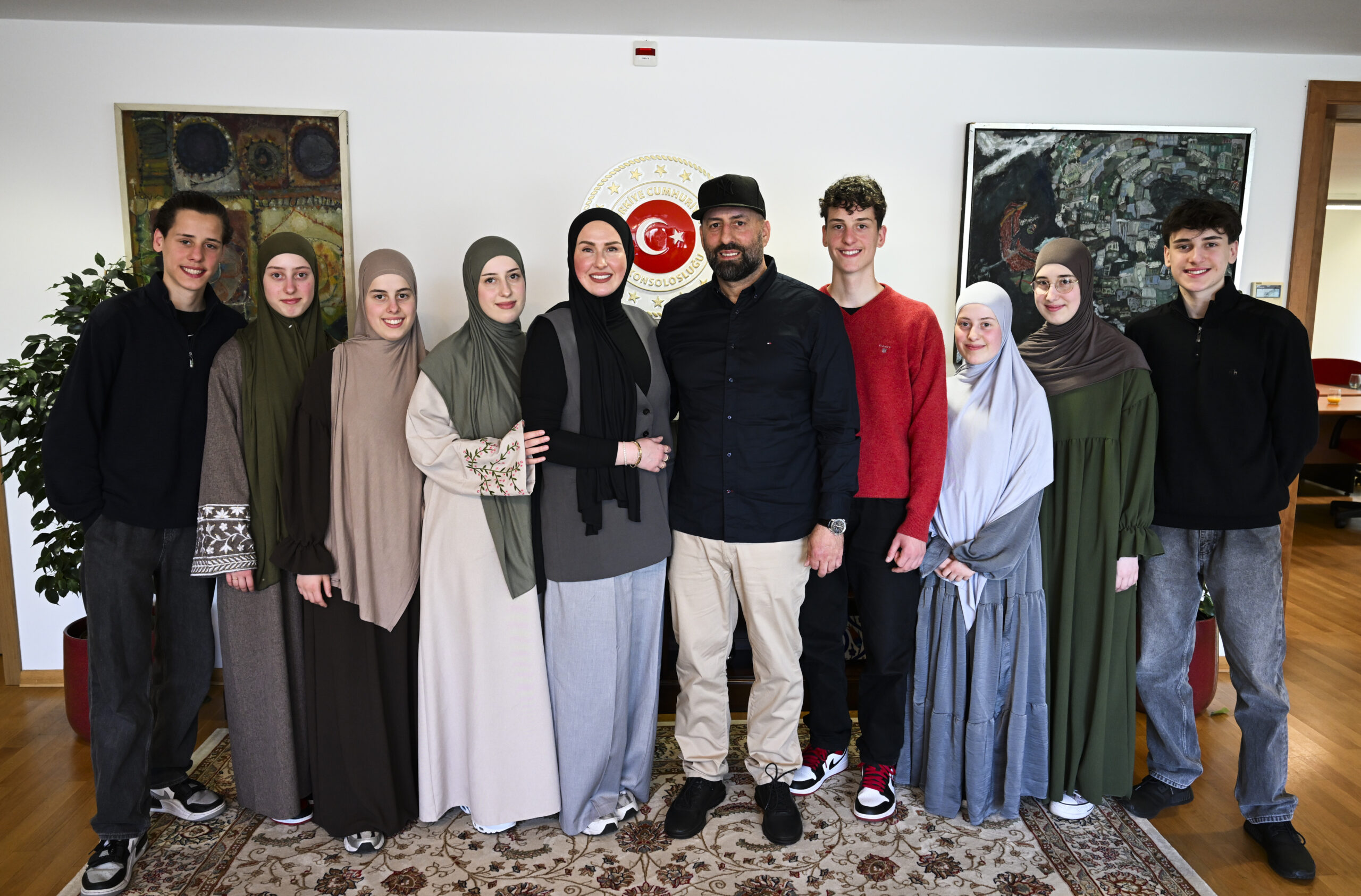 Berlinli Altızlar Başkonsolos İlker Okan Şanlı'yı ziyaret etti