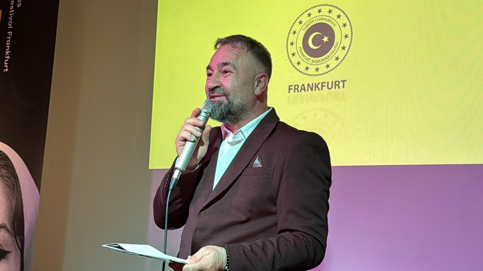 11. Frankfurt Türk Tiyatro Festivali, "Ayla Algan Anma Gecesi" ile başladı