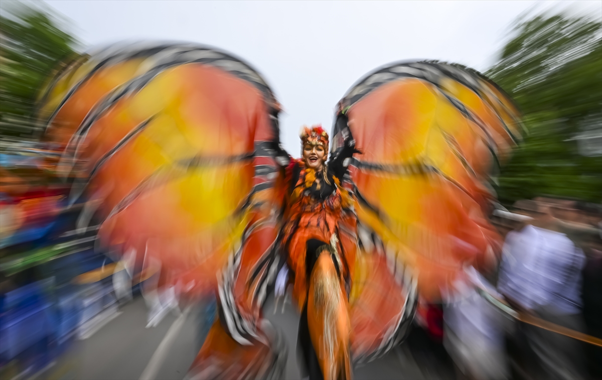 26. Berlin Kültürler Karnavalı Renkli Görüntülere Sahne Oldu
