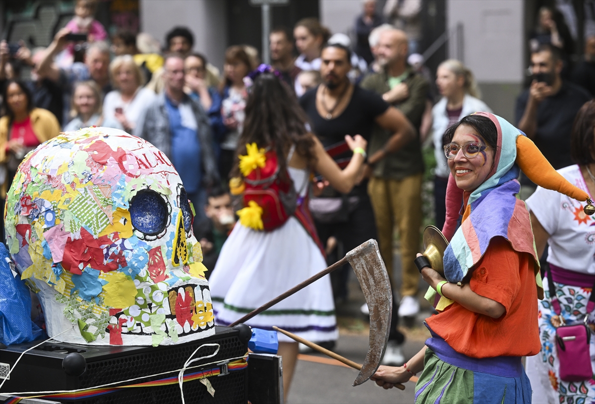 26. Berlin Kültürler Karnavalı Renkli Görüntülere Sahne Oldu