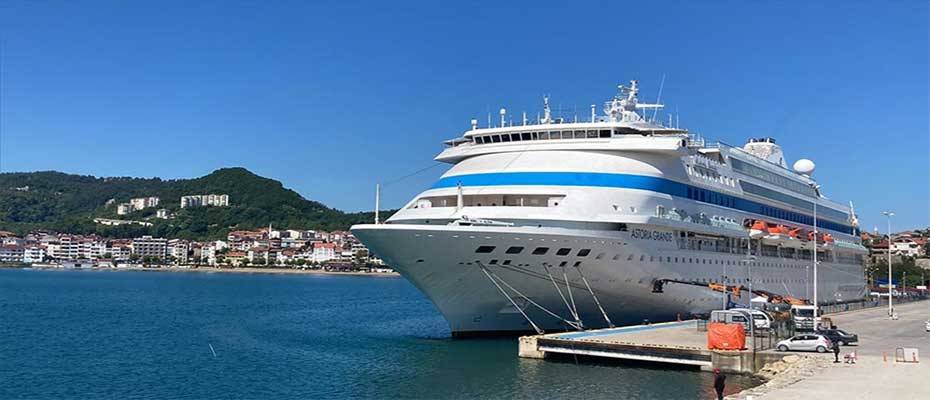 Amasra mayısta 4 bin 302 kruvaziyer yolcusu ağırladı