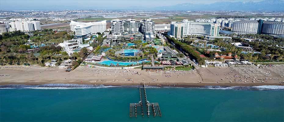 Antalya yılın ilk 4 ayında 2 milyon 66 bin 962 yabancı turisti ağırladı