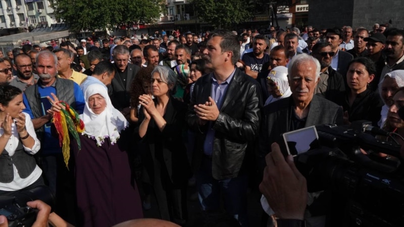 DEM Parti’den Diyarbakır, Adana ve İstanbul’da Kobani davası protestoları