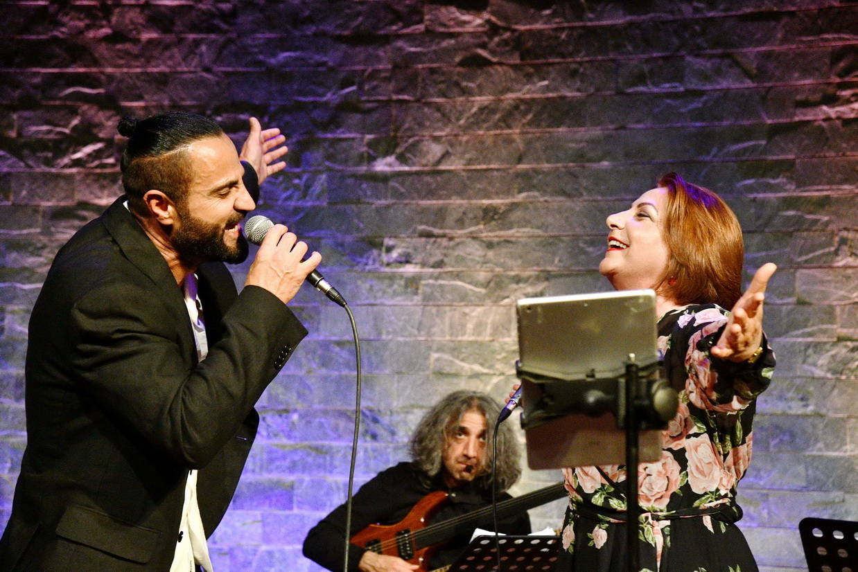 Çetin Çeto ve Nilüfer Akbal`dan güzel bir konser