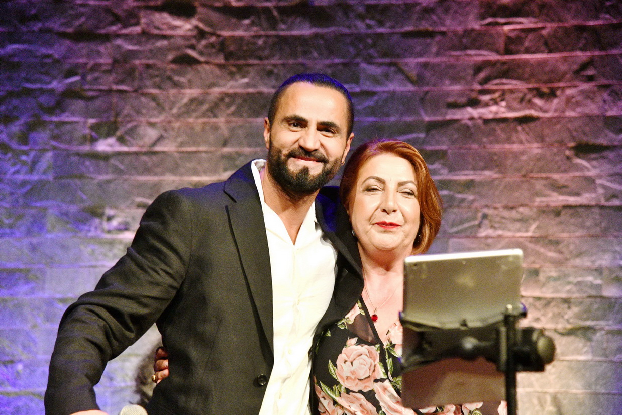 Çetin Çeto ve Nilüfer Akbal`dan güzel bir konser
