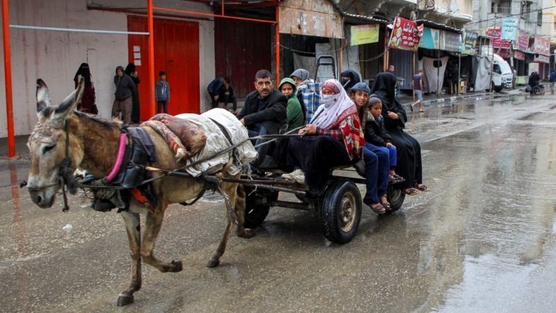 İsrail ordusu Filistinli sivillerden Refah'ı tahliye etmesini istedi
