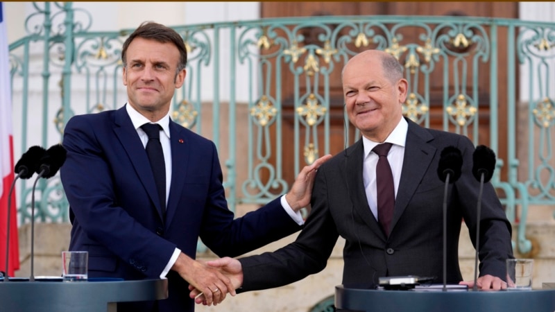 Paris ve Berlin arasında yakınlaşma sinyalleri