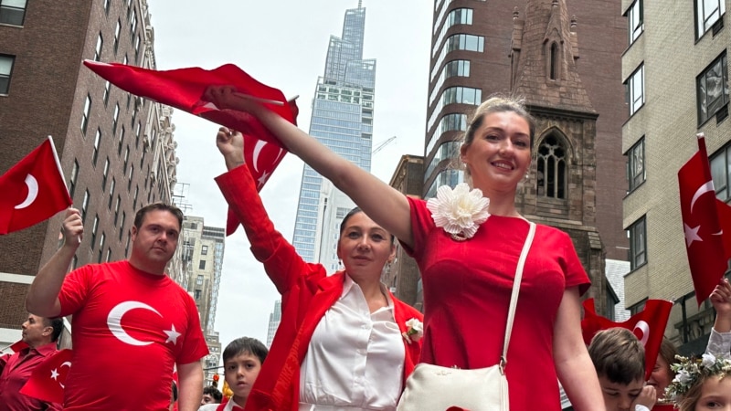 New York'ta 41. Türk Günü Yürüyüşü düzenlendi