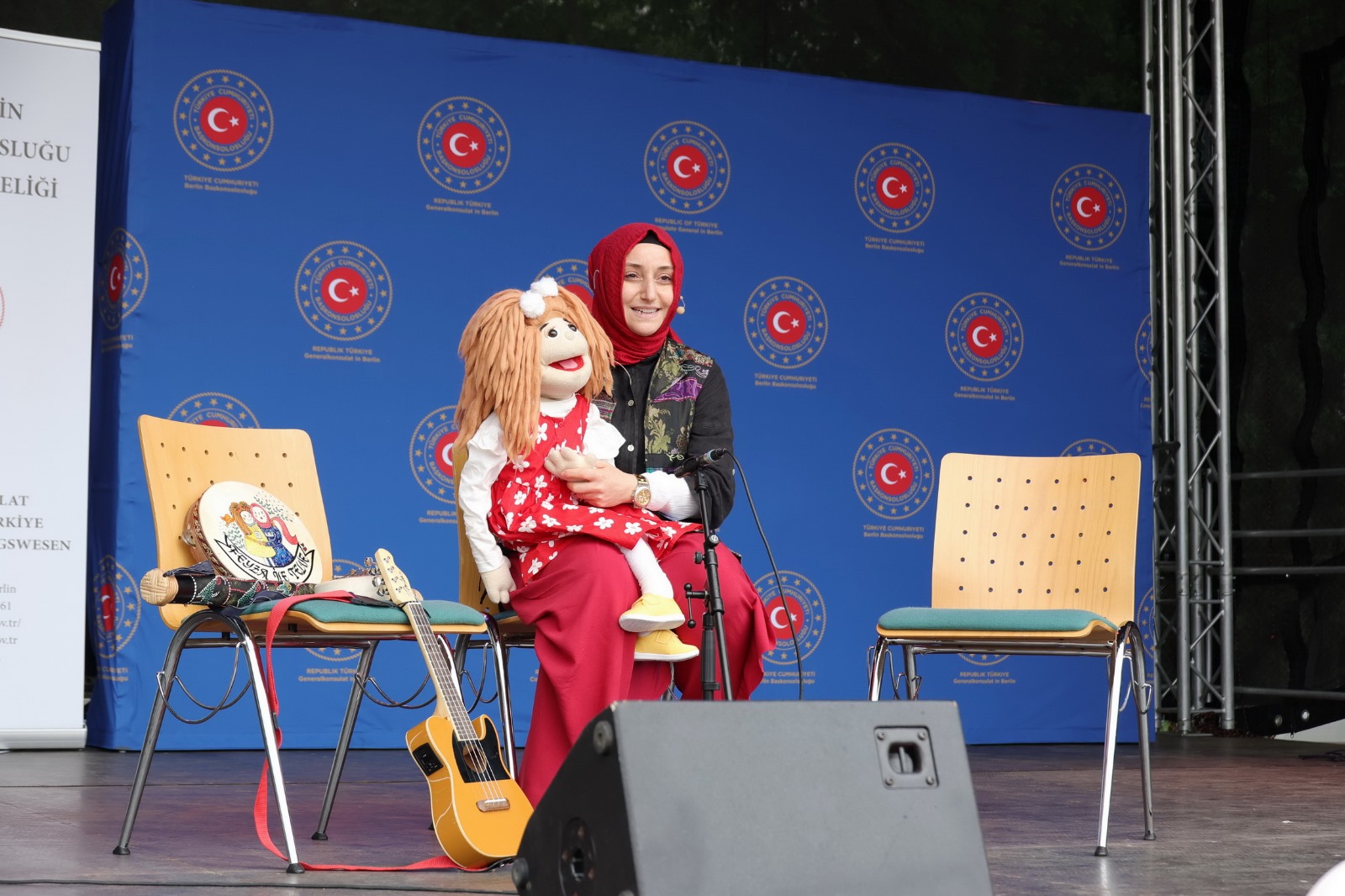 Berlin`de 19 Mayıs ve 23 Nisan Şenlikleri Coşkuyla Kutlandı