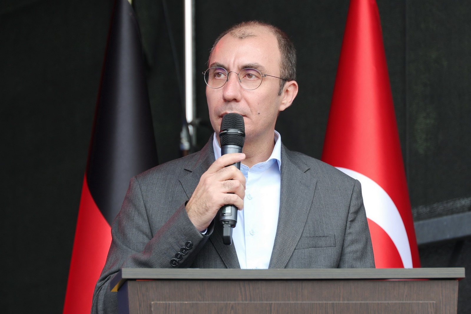Berlin`de 19 Mayıs ve 23 Nisan Şenlikleri Coşkuyla Kutlandı