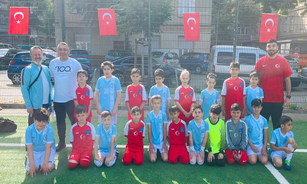 Berlin'de 19 Mayıs Gençlik ve Spor Bayramı Turnuvası Coşkuyla Kutlandı