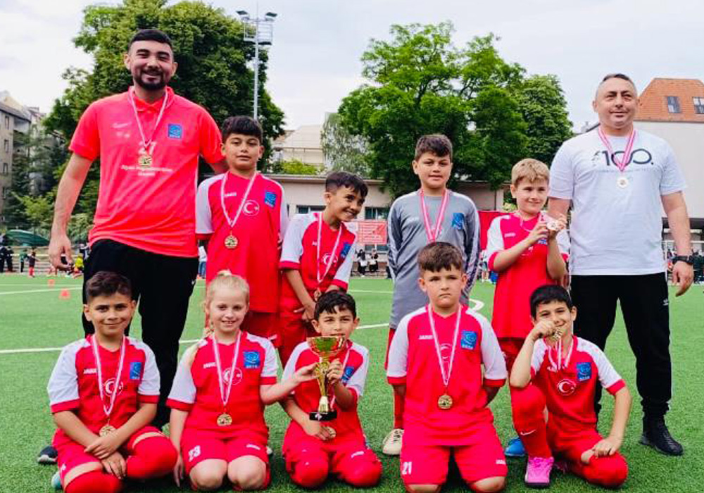 Berlin'de 19 Mayıs Gençlik ve Spor Bayramı Turnuvası Coşkuyla Kutlandı