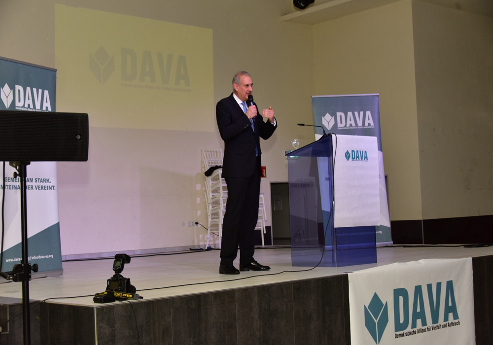 DAVA Partisi için hiçbir banka hesap açmıyor
