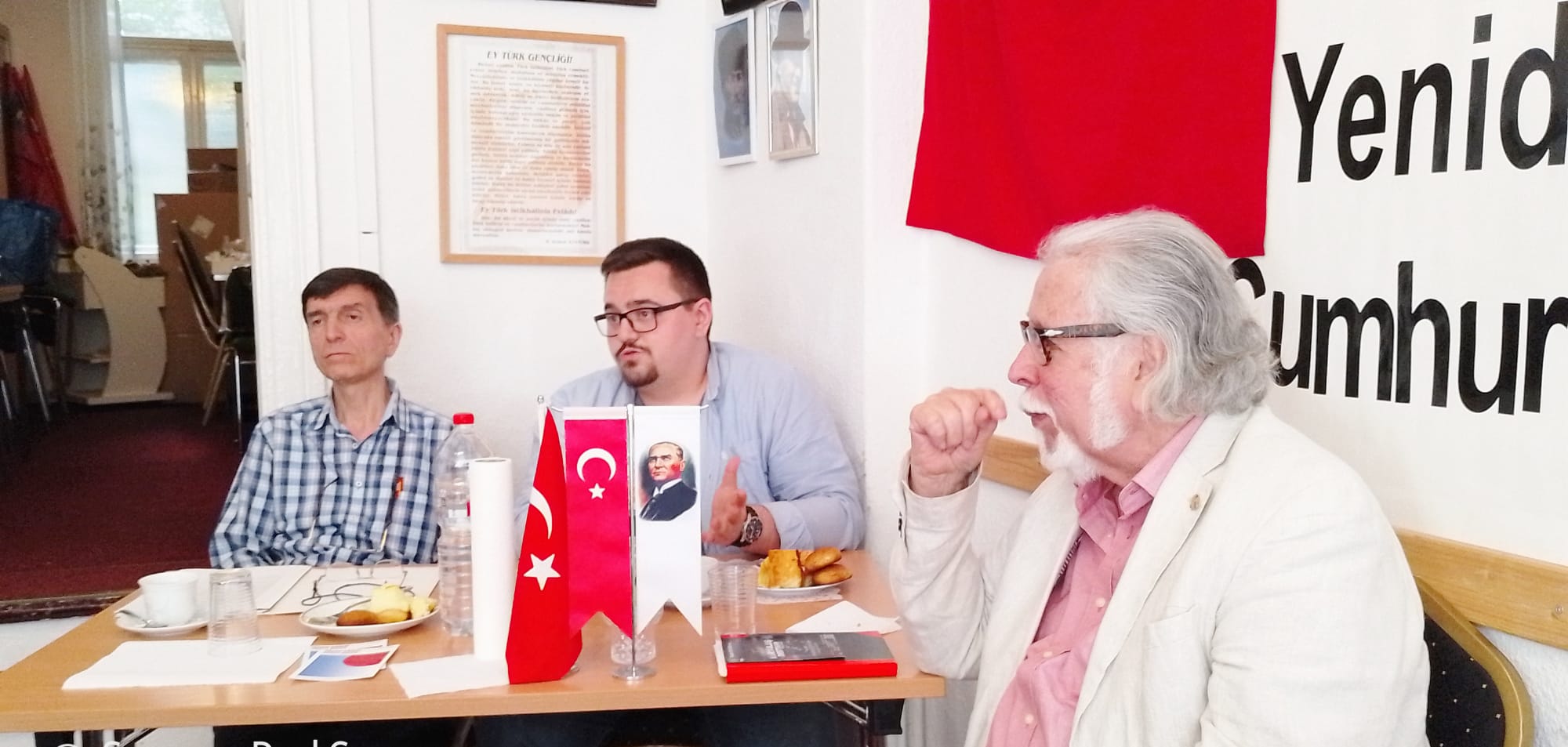 Göktürkler`den günümüze değişen Türkçemiz ve Atatürk`ün Dil Devrimi