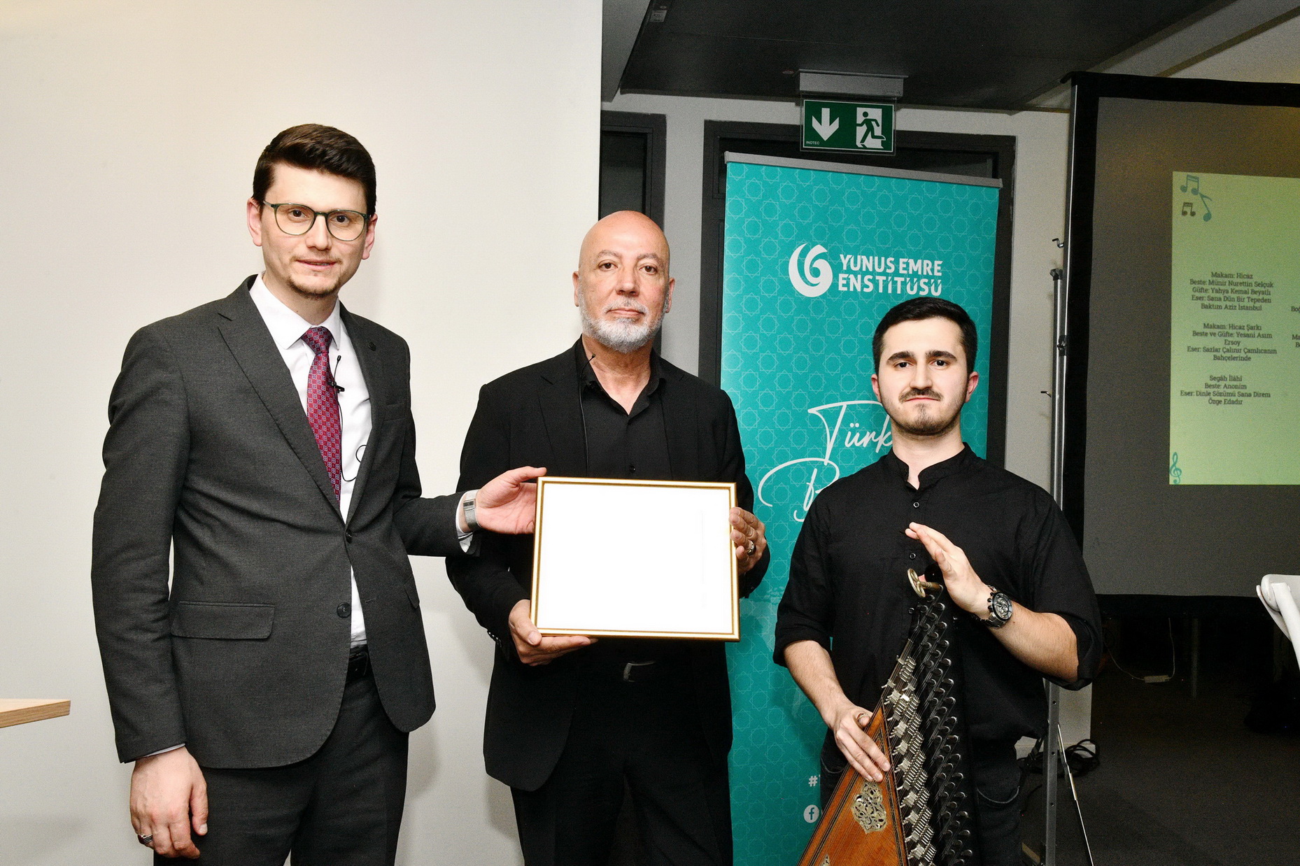 Berlin Yunus Emre Enstitüsü’nde Metin Akyol Söyleşisi ve Konser