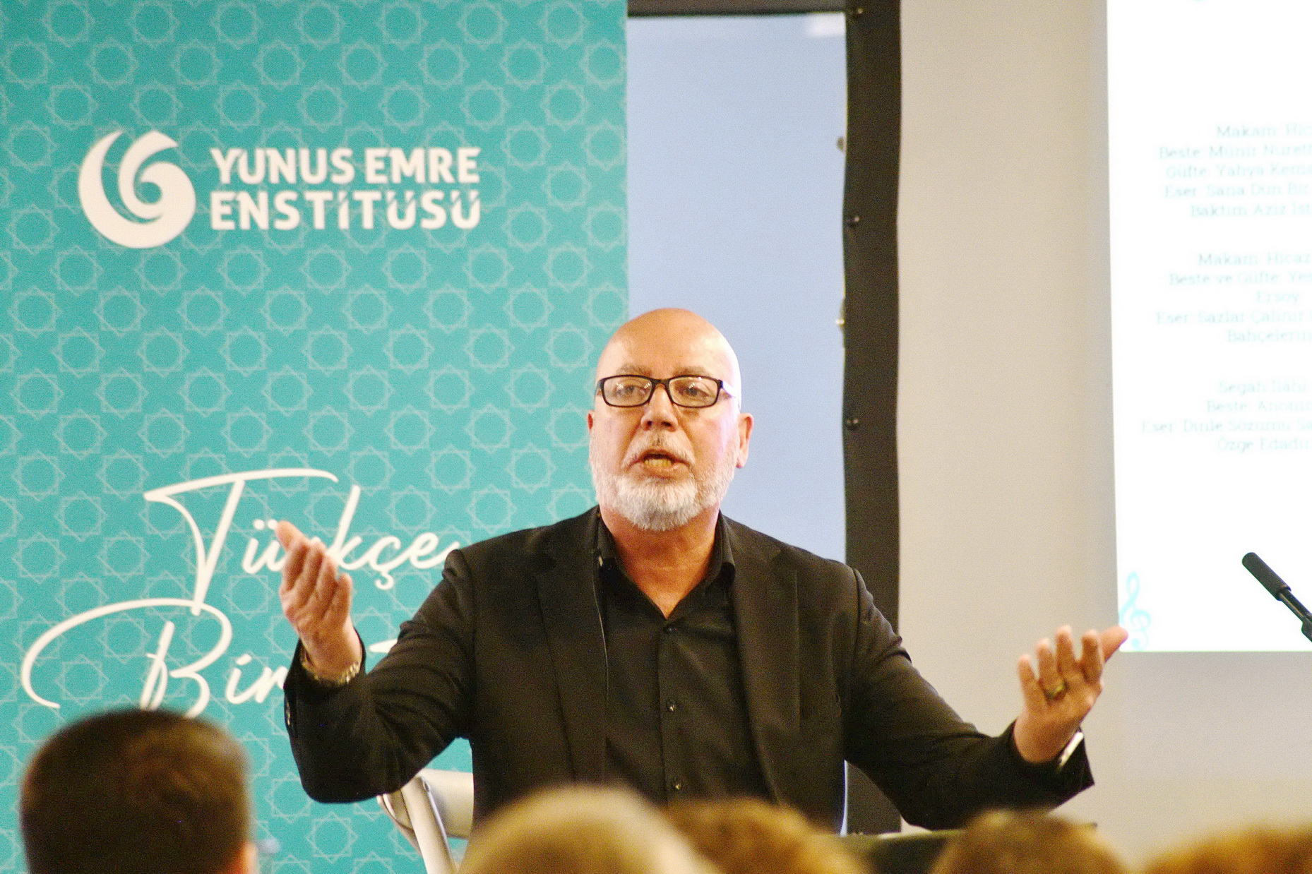 Berlin Yunus Emre Enstitüsü’nde Metin Akyol Söyleşisi ve Konser