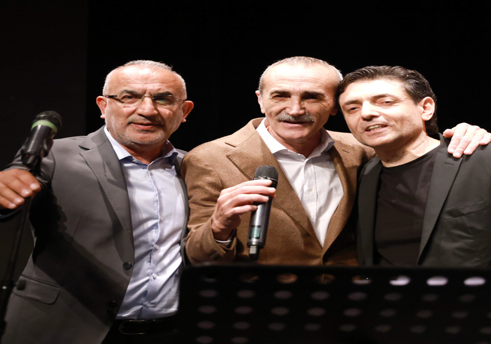 Şahin Bağlama Okulu, kuruluşunun 24. Yılını güzel bir konserle kutladı