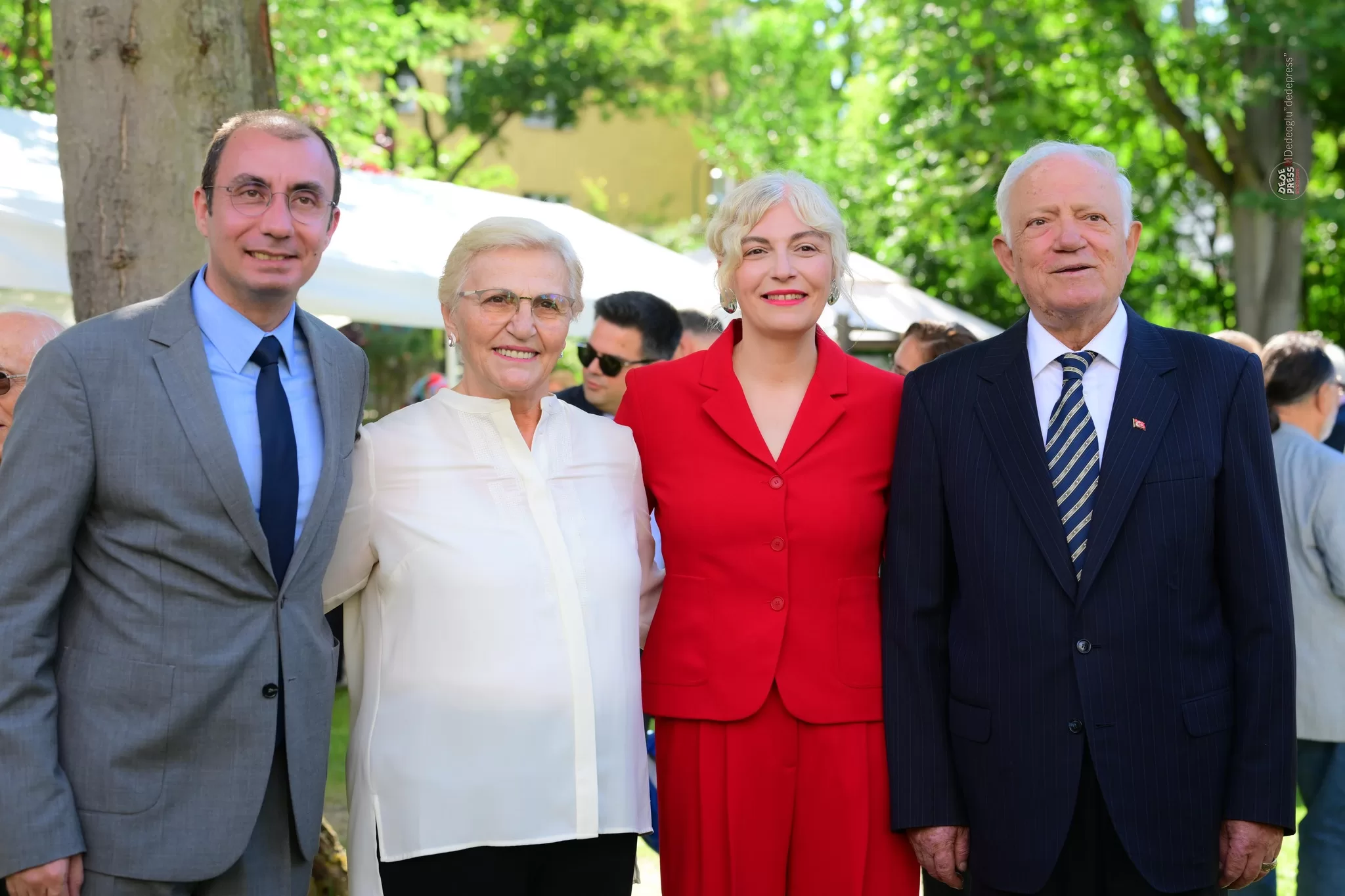 Berlin'de Türk toplumu bayramlaşma etkinliğinde bir araya geldi