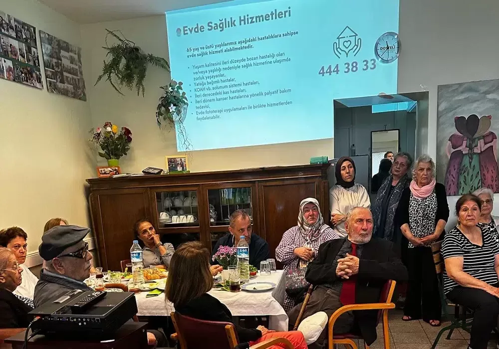 Berlin Dosteli’nden Birinci Nesille Bayramlaşma