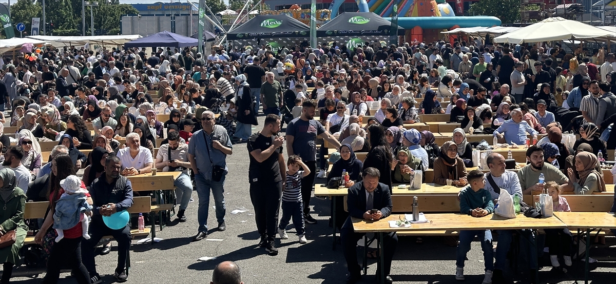 Berlin'de düzenlenen Aile Şenliği büyük ilgi gördü