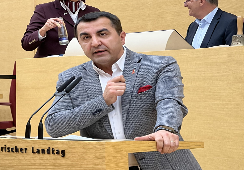 ‘Göçmenler için bir müze kurulmalı’