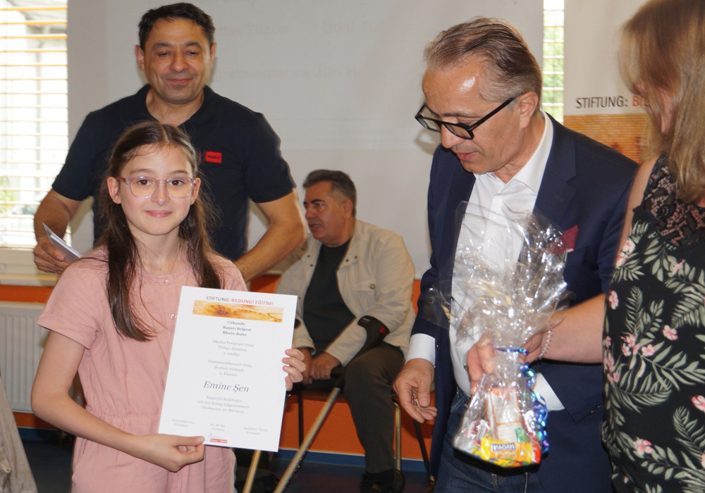 Oberhausen'da Coşkulu Okuma Maratonu Finalleri