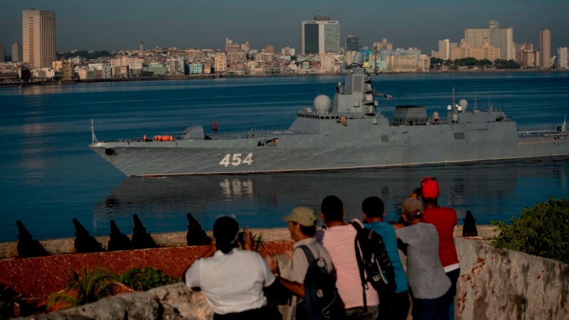 Küba, dört Rus savaş gemisinin Havana'ya geleceğini açıkladı