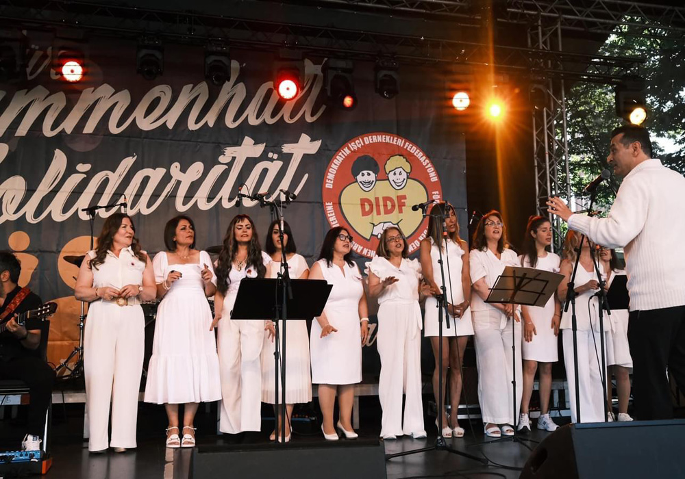 Köln’ de DİDF’ den açık hava kültür festivali