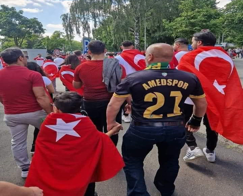 HAMBURG'TA YAŞANAN TARİHİ GÜNÜN ARDINDAN!