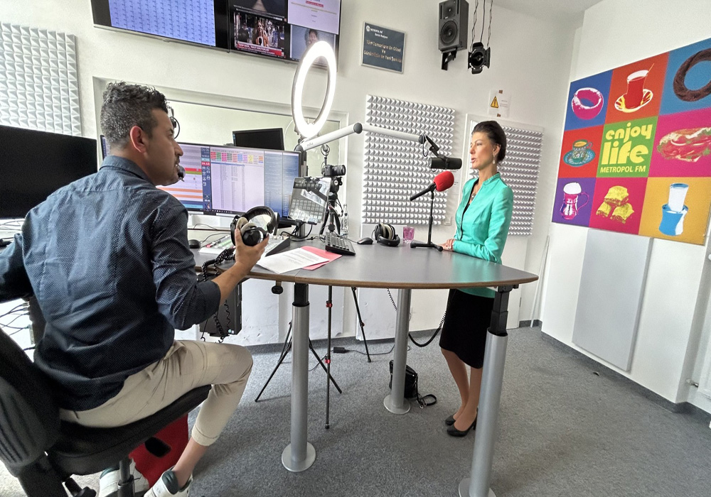 Wagenknecht 'Almanya Kırmızı Çizgiyi Aşarsa Rusya Nükleer Savaşı Başlatır'