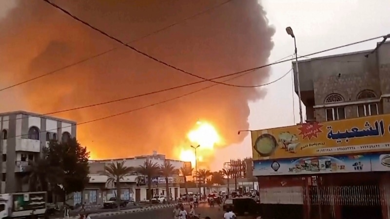 İsrail Yemen'den ateşlenen füzeyi düşürdü, Lübnan’da silah depolarını vurdu
