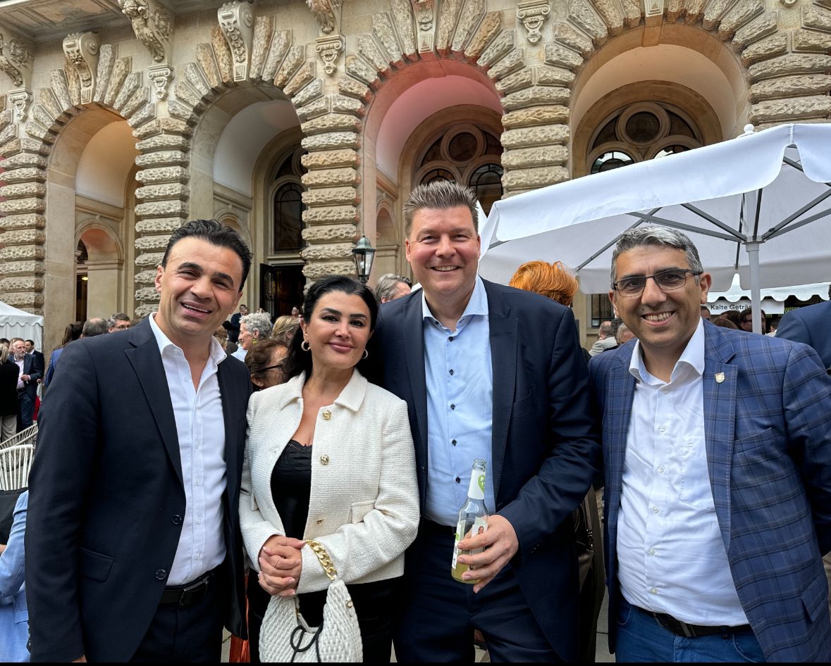 Hamburg Parlamentosu “Yaz Şenliği “ Düzenledi