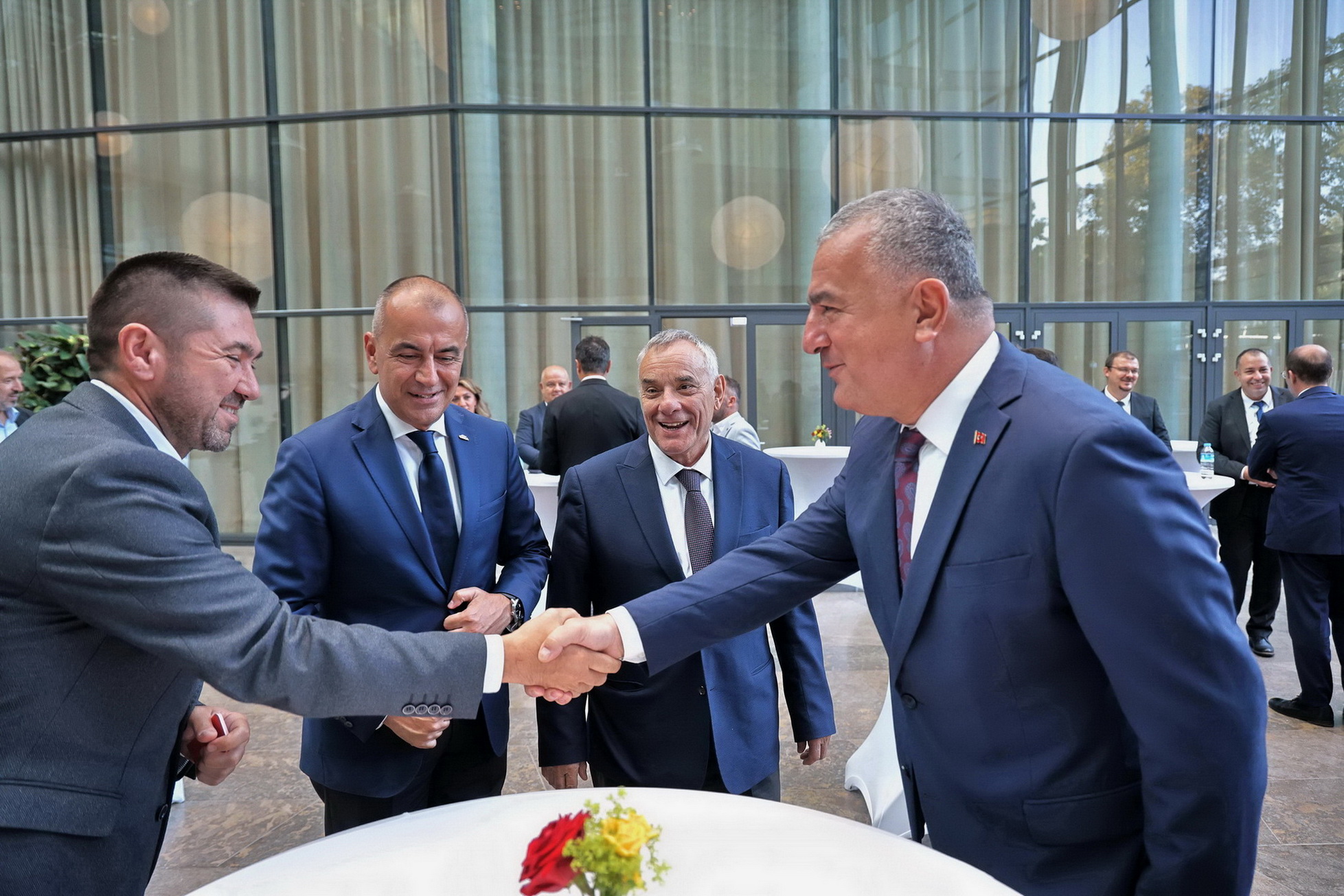 Büyükelçi Şen, ‘İFA Berlin 2024’ Fuarı Katılımcılarına Resepsiyon Verdi