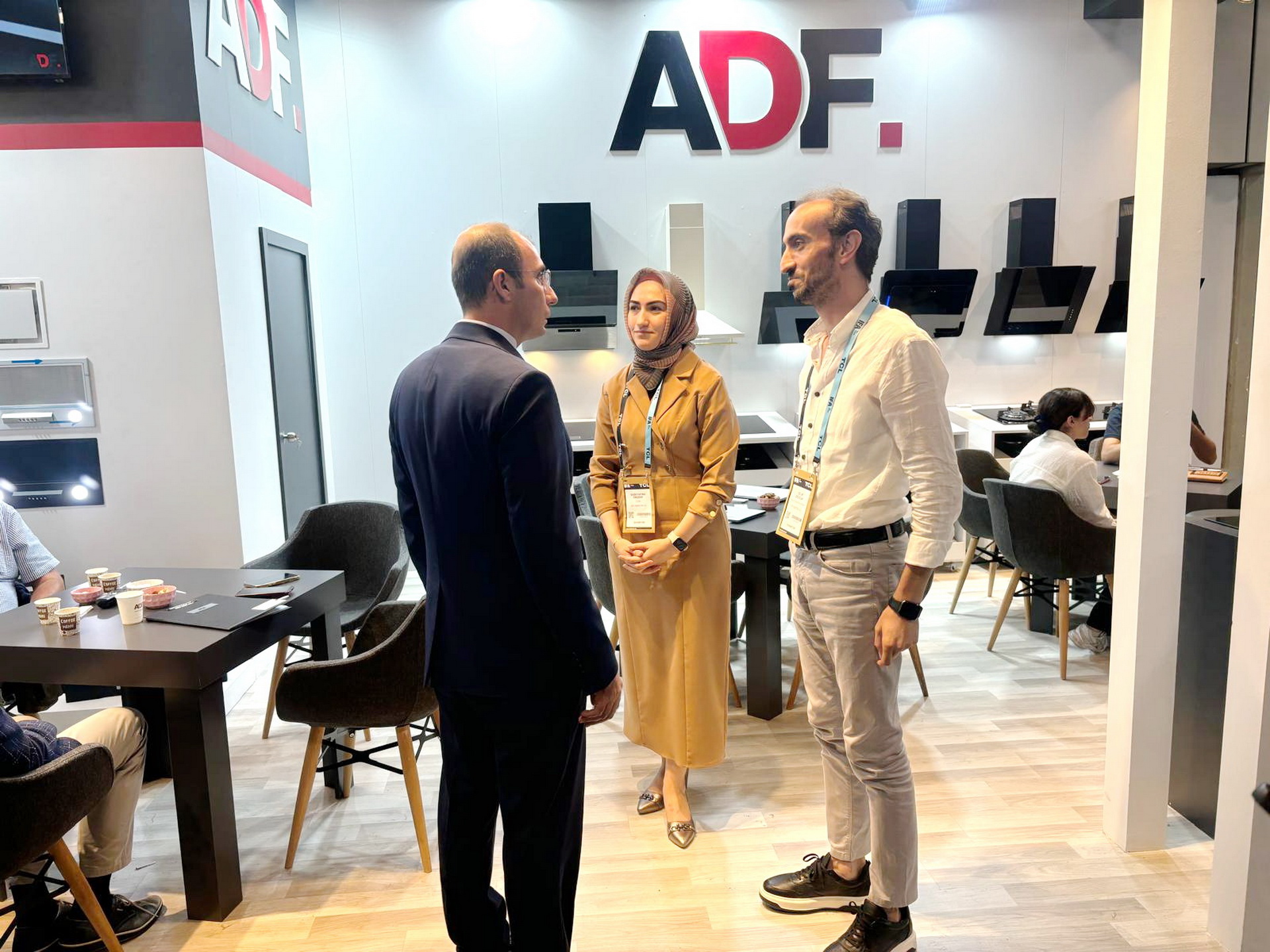 Başkonsolos Şanlı, ‘IFA Berlin 2024’ Elektronik Fuarı’nı Ziyaret Etti