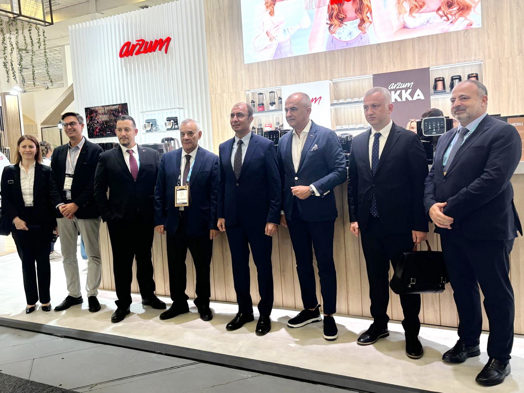 Başkonsolos Şanlı, ‘IFA Berlin 2024’ Elektronik Fuarı’nı Ziyaret Etti