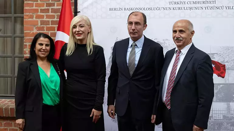 Berlin Başkonsolosluğu’nun 100. Kuruluş Yıl Dönümü Coşkuyla Kutlandı