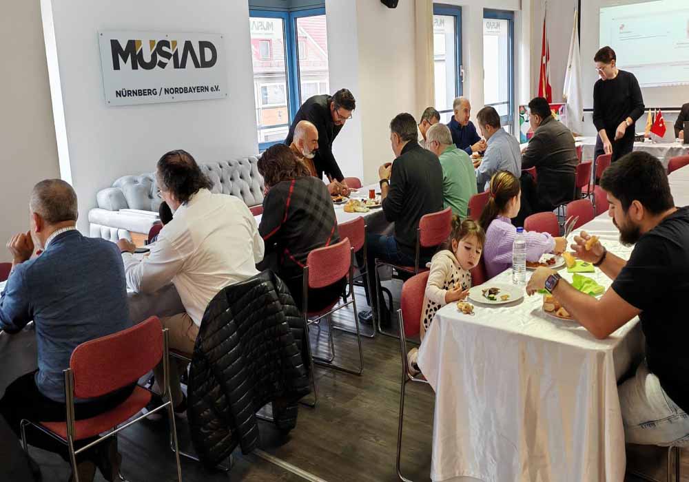 MÜSİAD Nürnberg kavaltısında AGİK toplantısı ve ticari iş birliği konuşuldu