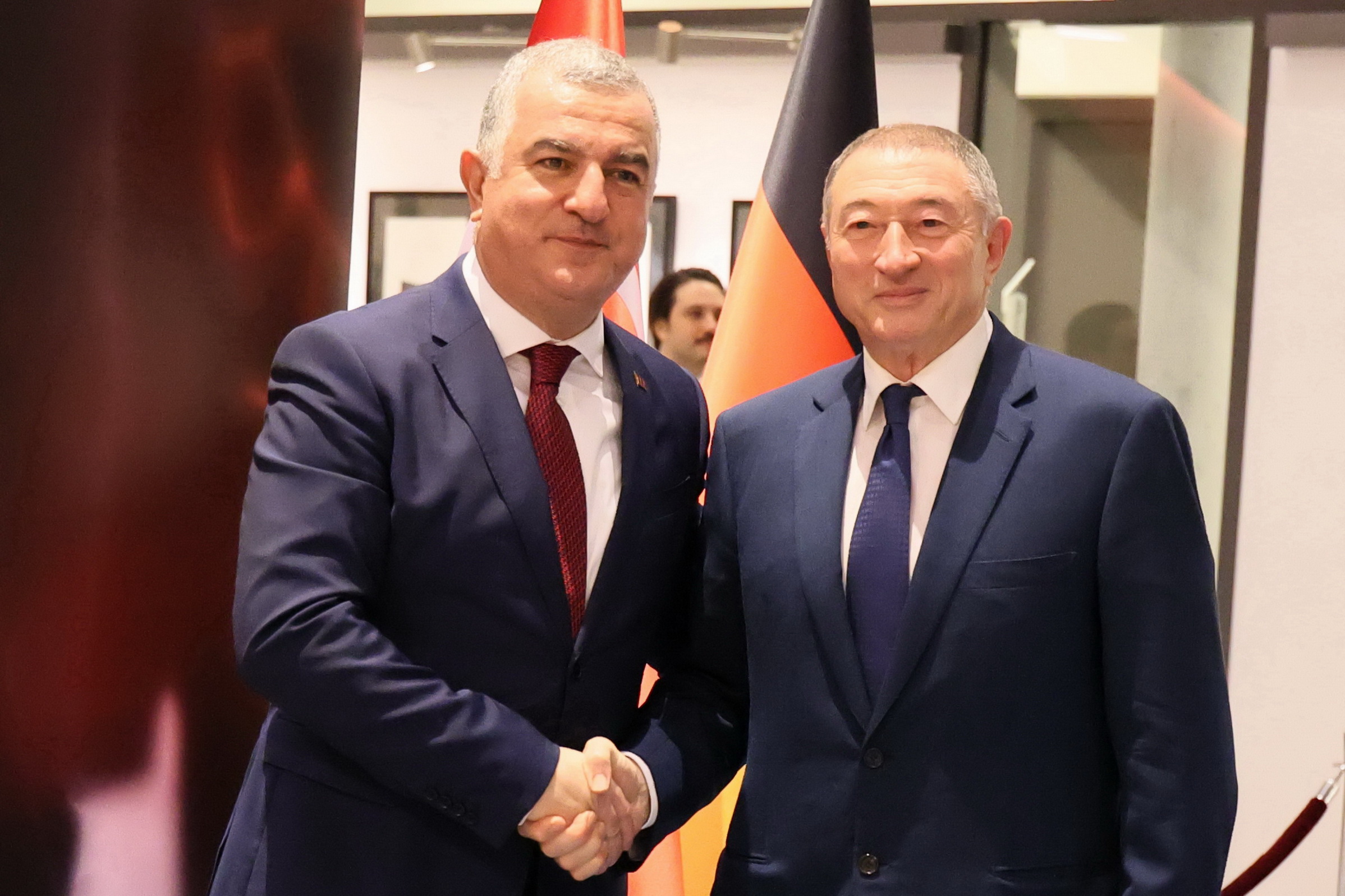 Berlin`de Türkiye Cumhuriyeti'nin 101'inci yılı kutlandı