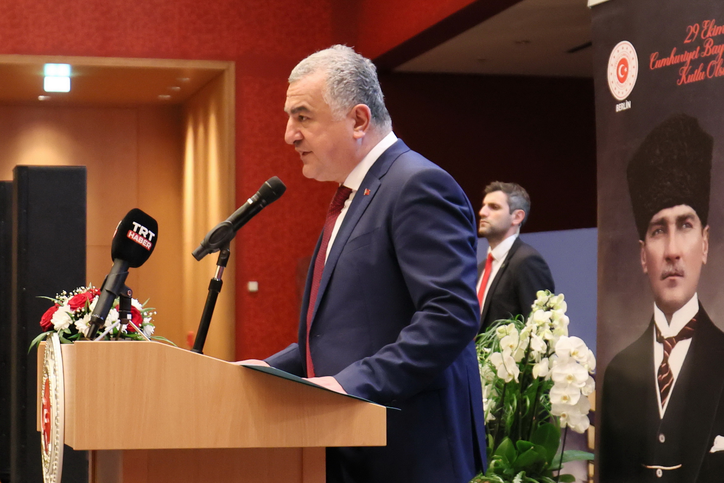 Berlin`de Türkiye Cumhuriyeti'nin 101'inci yılı kutlandı