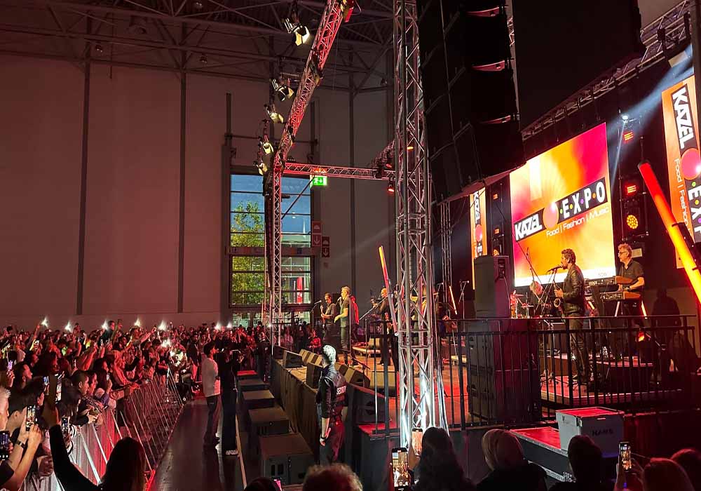 Haluk Levent, Düsseldorf’ta Unutulmaz Bir Konser Verdi