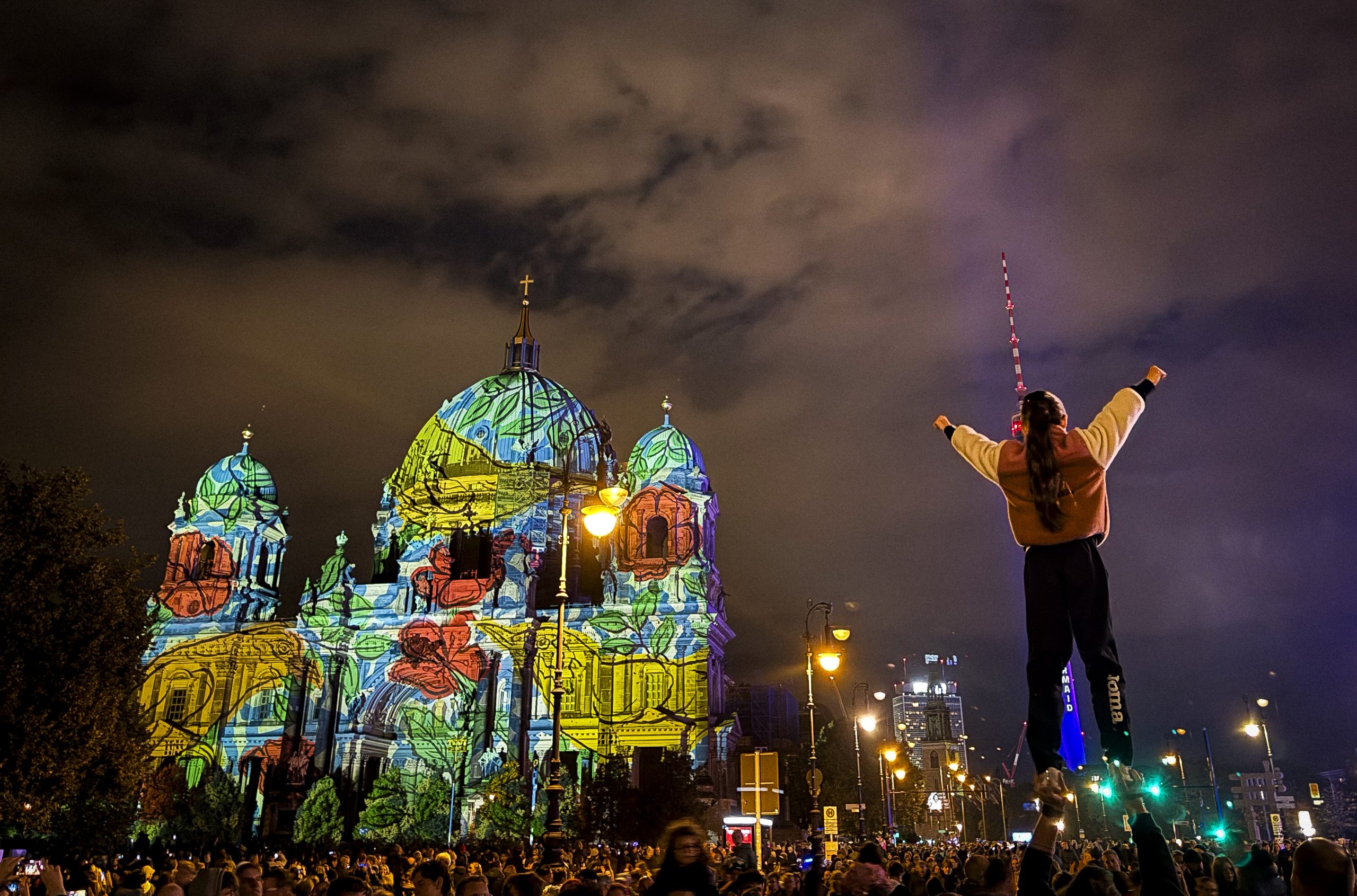 Berlin'de "Festival of Lights" Coşkusu