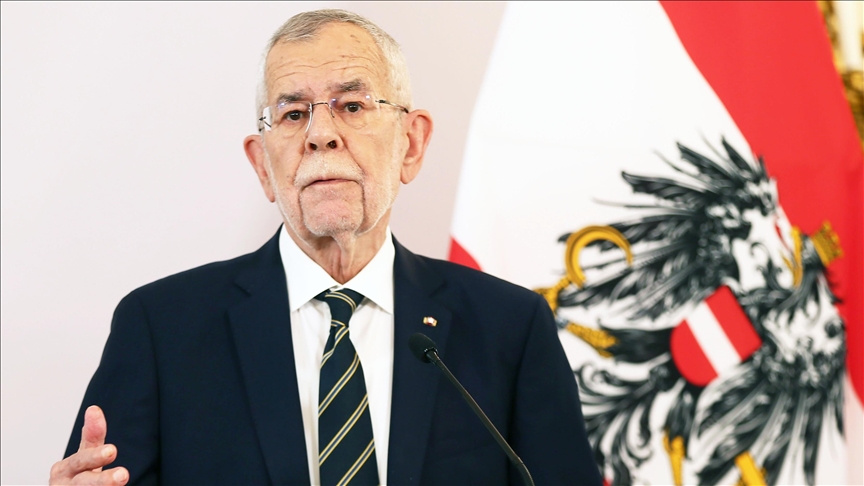 Avusturya'da aşırı sağcılara hükümet kurma yetkisi verilmedi